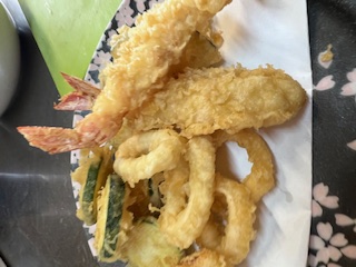 Tempura mista di pesce e verdure